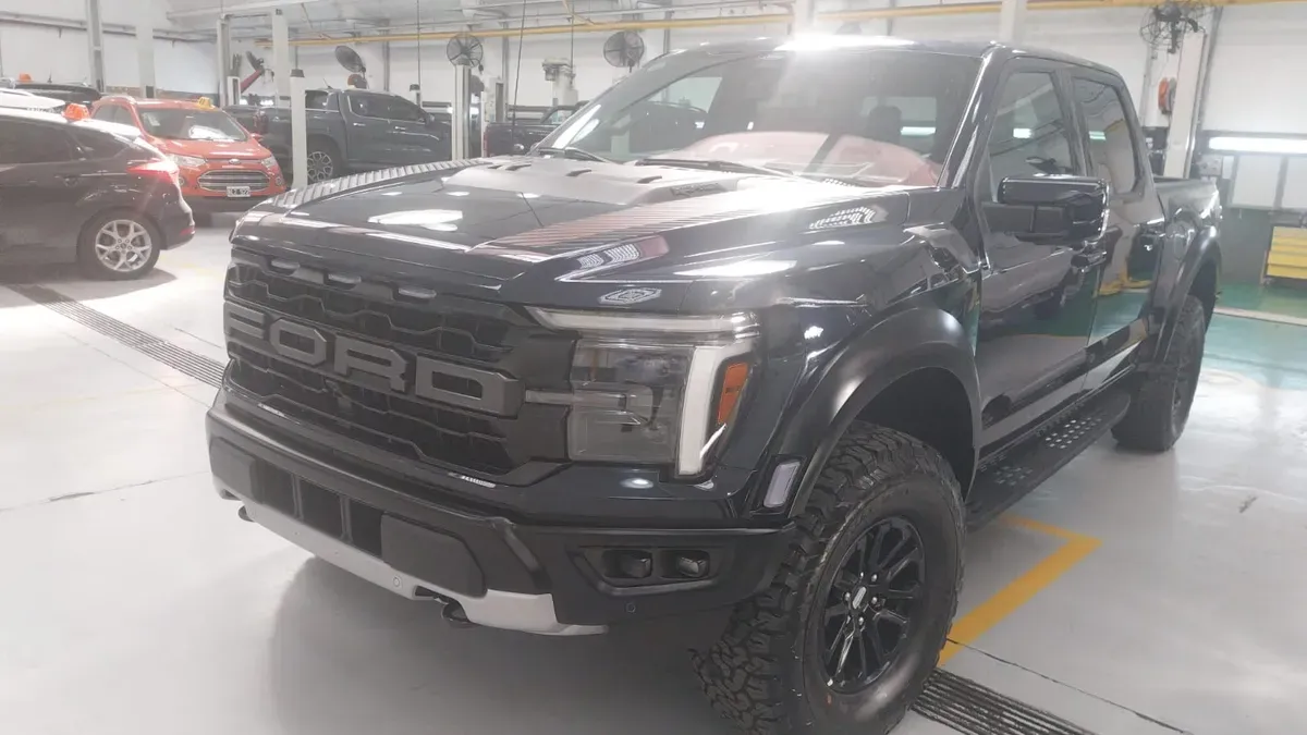 Mira esta publicación de Ford F 150 Raptor 2025 en Motordil