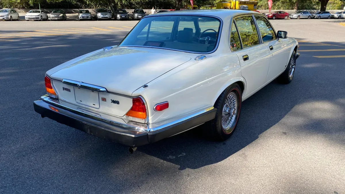 Mirá esta publicación de Jaguar XJ