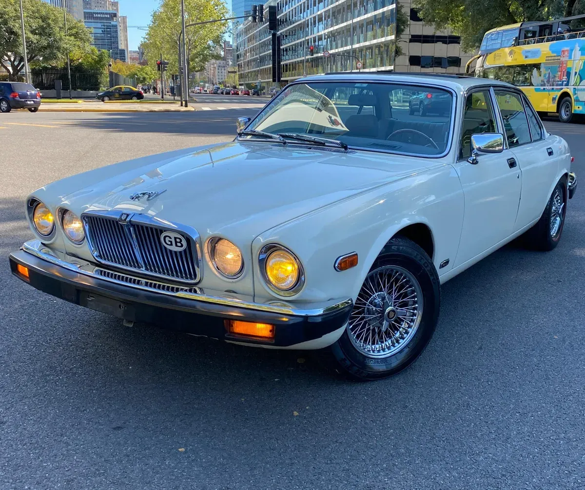 Mirá esta publicación de Jaguar XJ