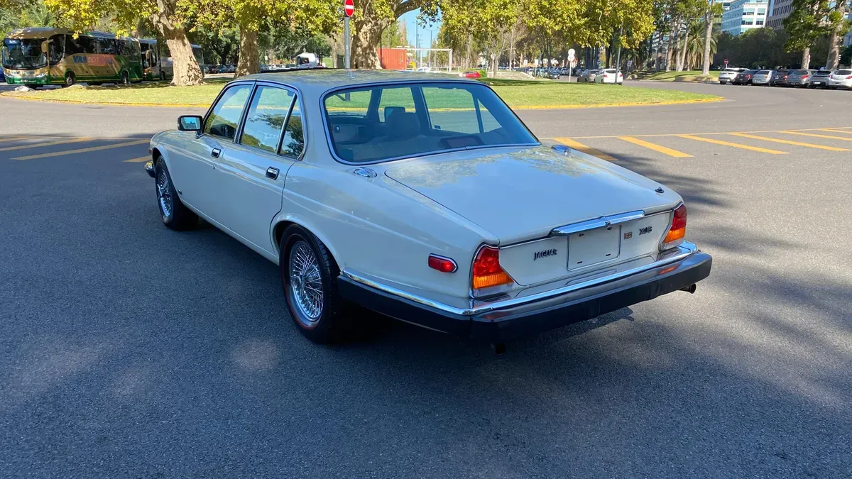 Mirá esta publicación de Jaguar XJ