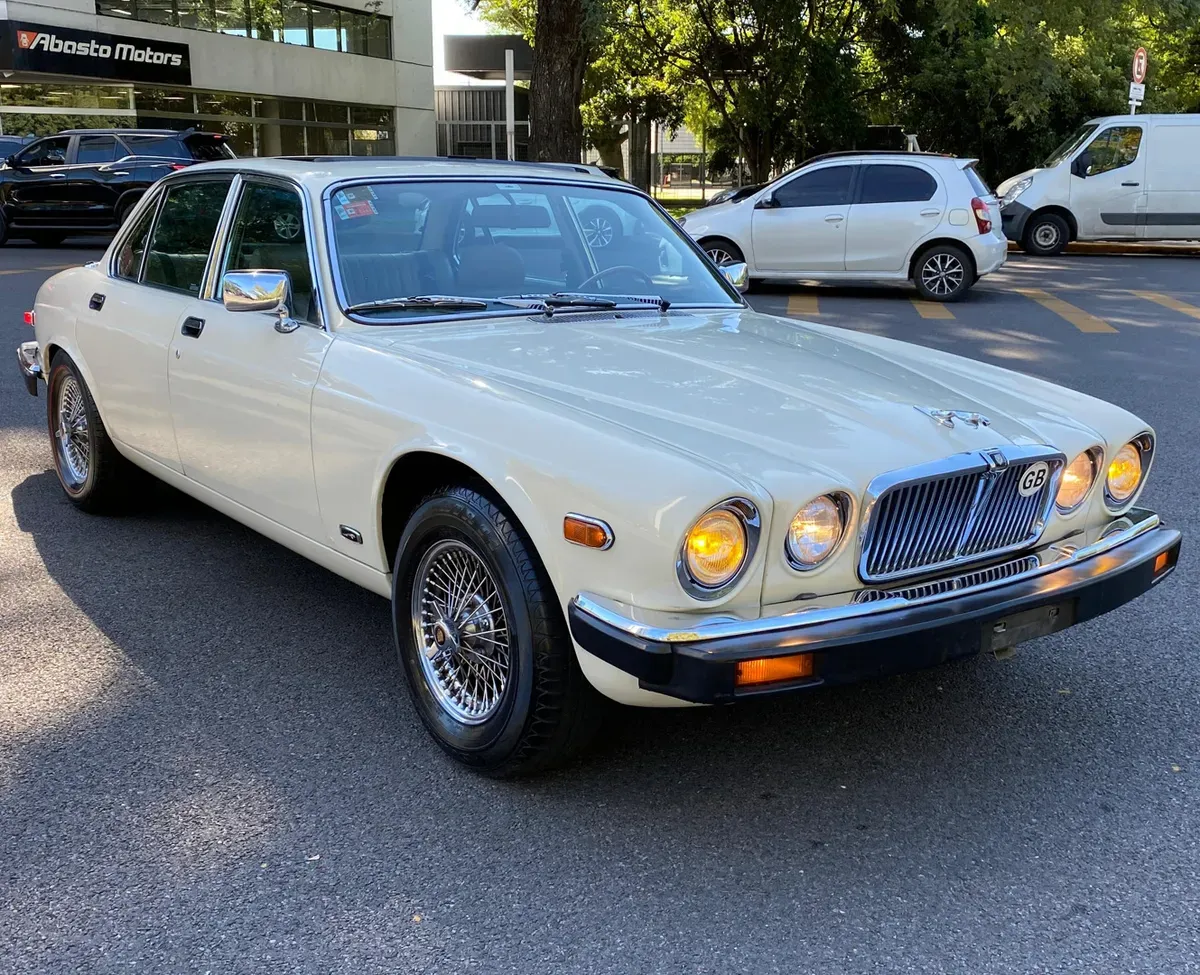 Mirá esta publicación de Jaguar XJ