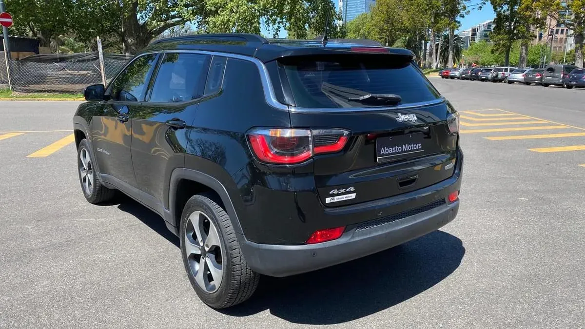 Mirá esta publicación de Jeep Compass