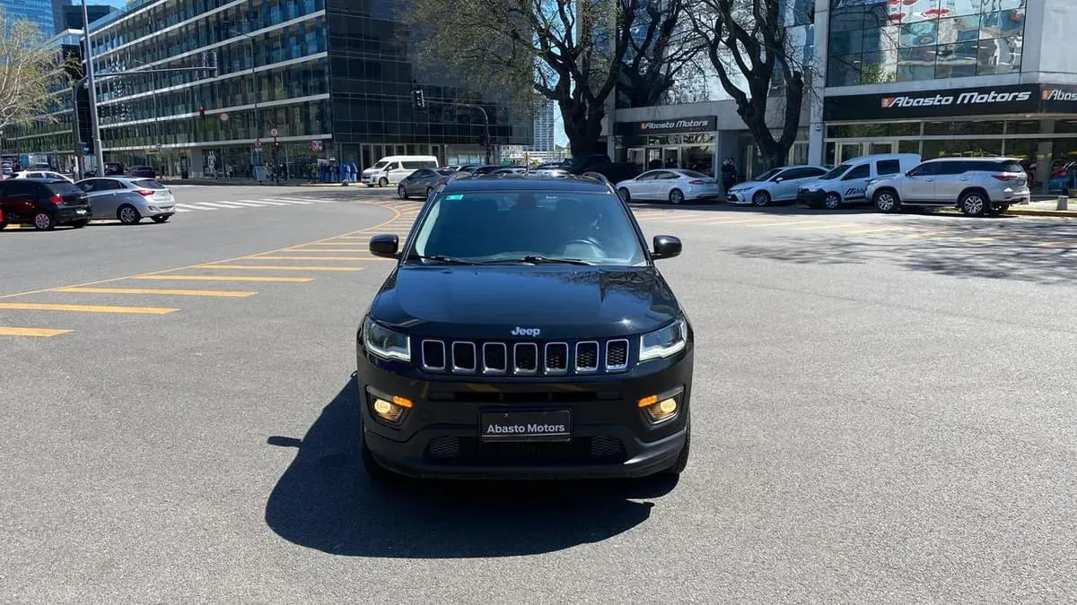 Mirá esta publicación de Jeep Compass