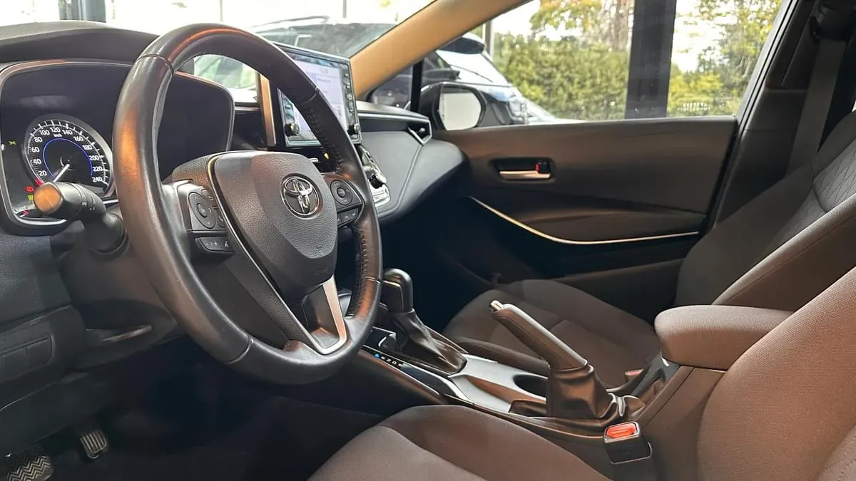 Mira esta publicación de Toyota Corolla 2022 en Motordil