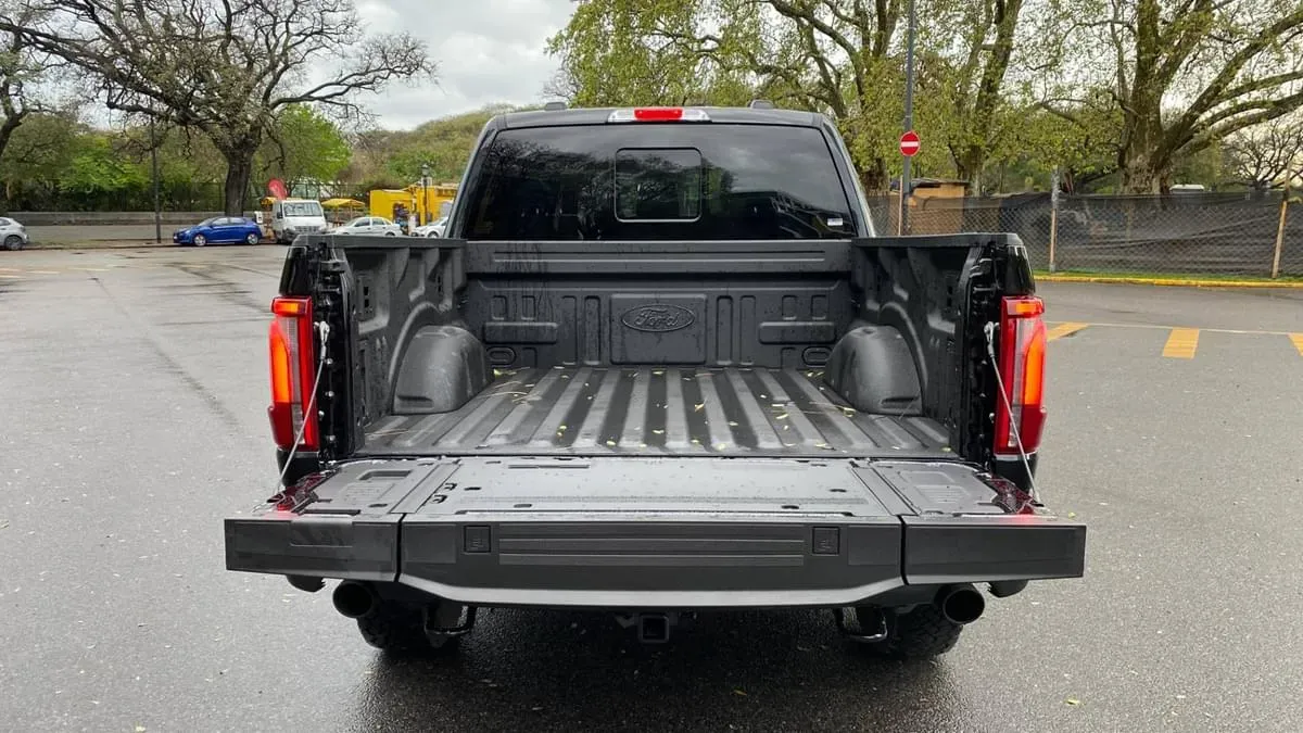 Mira esta publicación de Ford F 150 2025 en Motordil