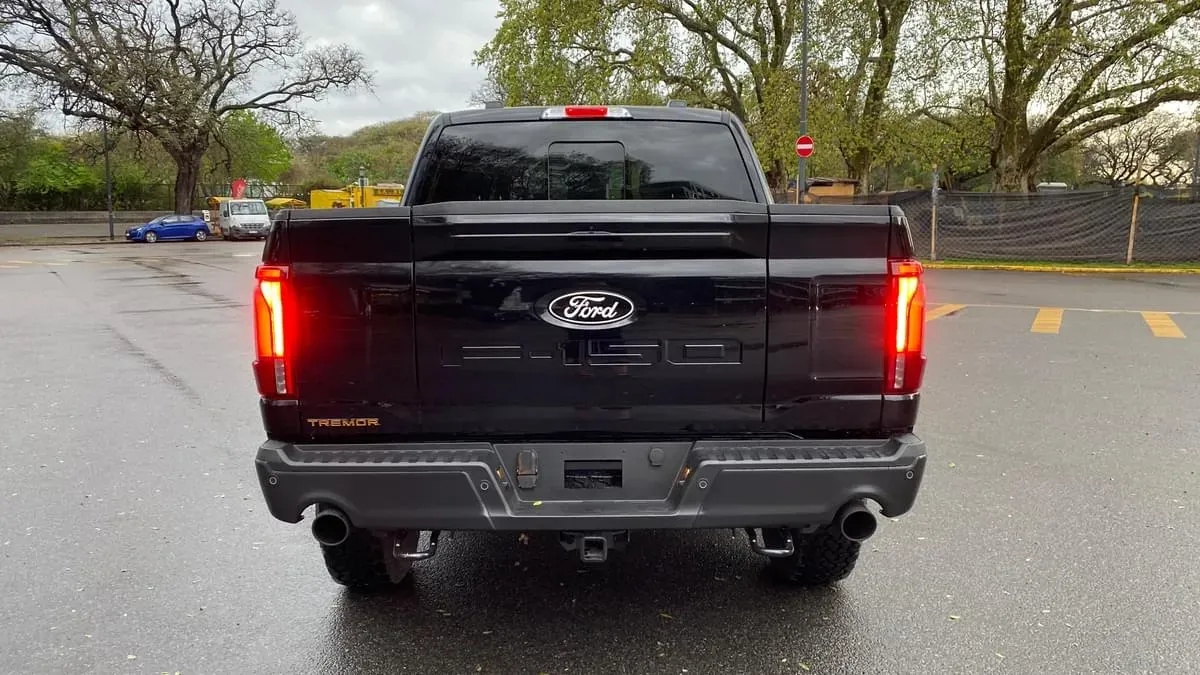 Mira esta publicación de Ford F 150 2025 en Motordil