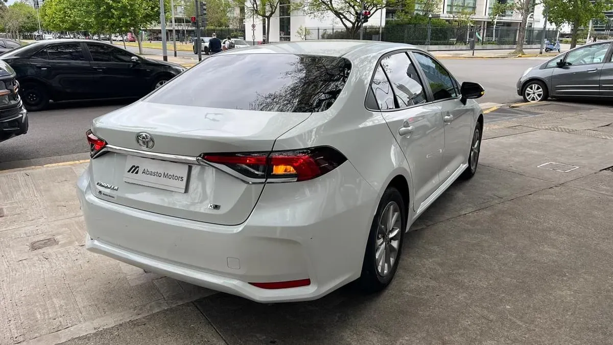 Mira esta publicación de Toyota Corolla 2024 en Motordil