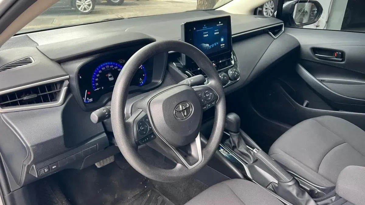 Mira esta publicación de Toyota Corolla 2024 en Motordil