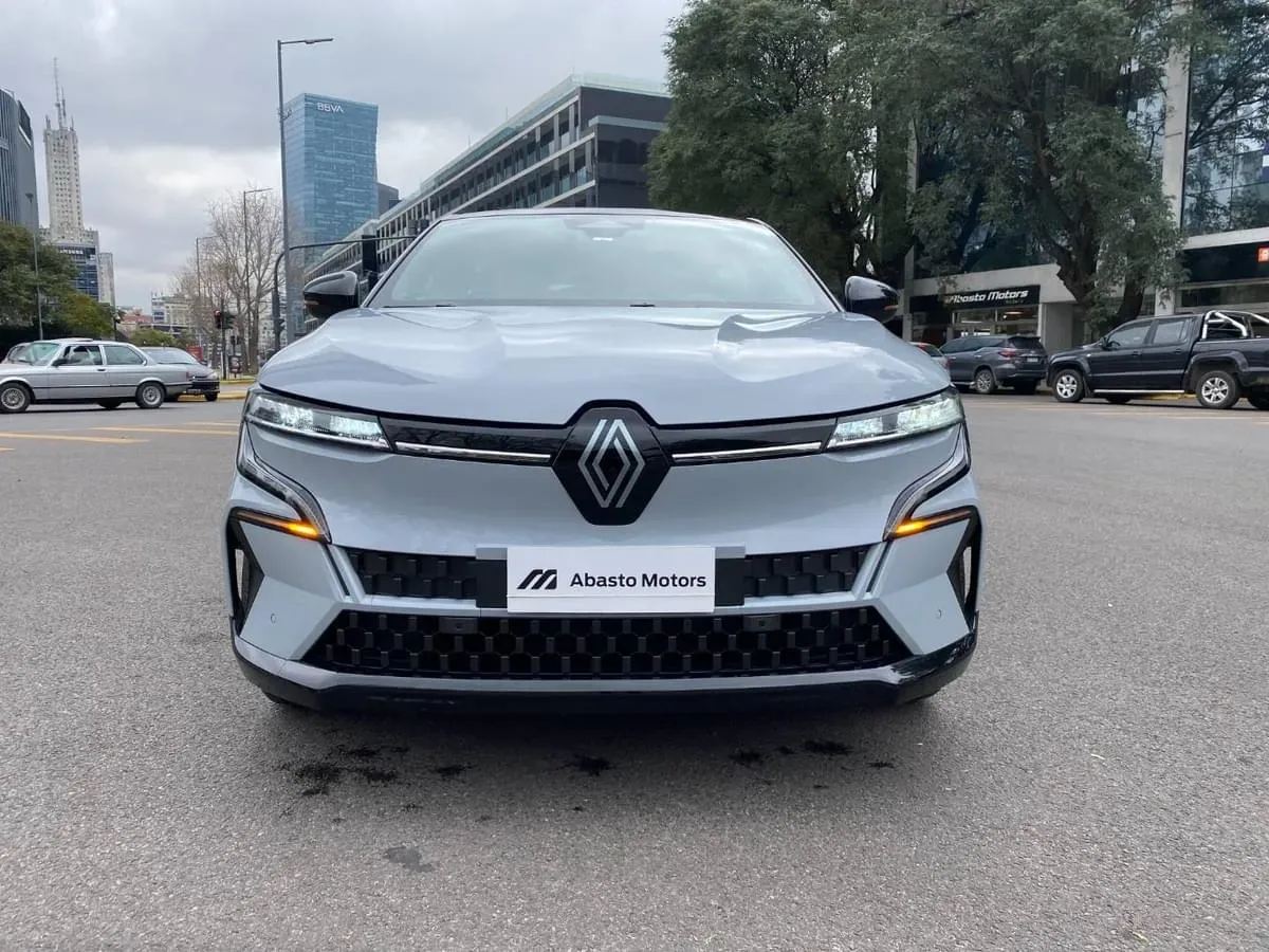 Mira esta publicación de Renault Megane 2025 en Motordil