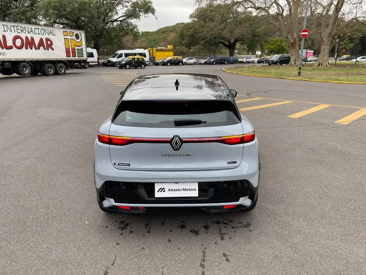 Mira esta publicación de Renault Megane 2025 en Motordil