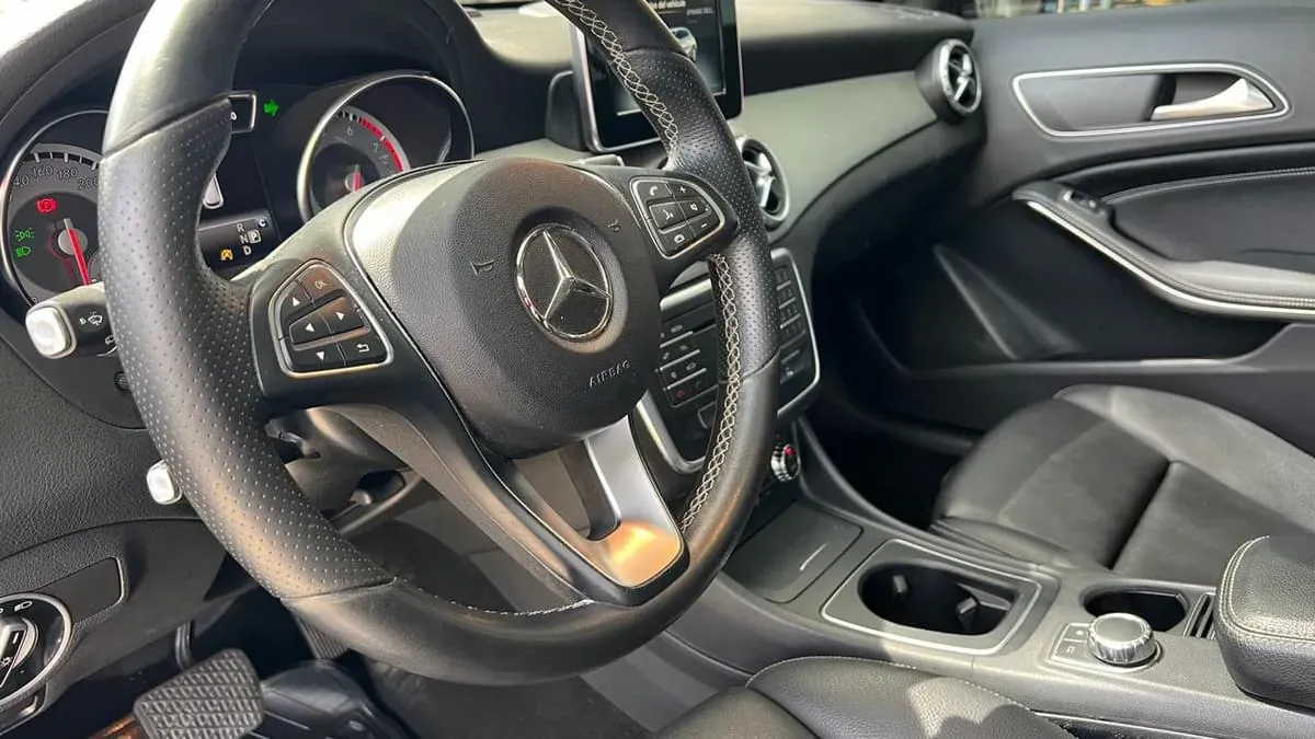 Mira esta publicación de Mercedes Benz GLA 2016 en Motordil