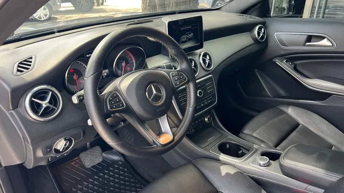 Mira esta publicación de Mercedes Benz GLA 2016 en Motordil