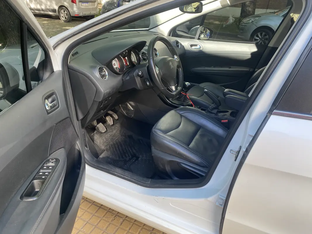 Mirá esta publicación de Peugeot 408