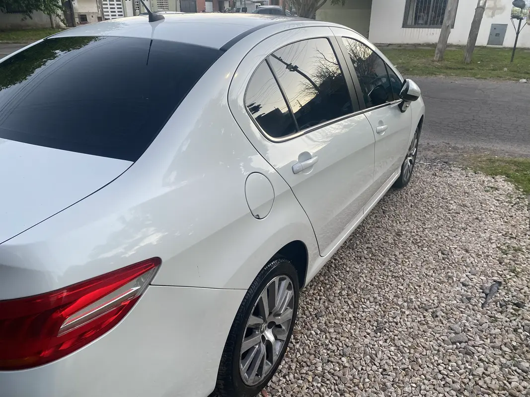 Mirá esta publicación de Peugeot 408