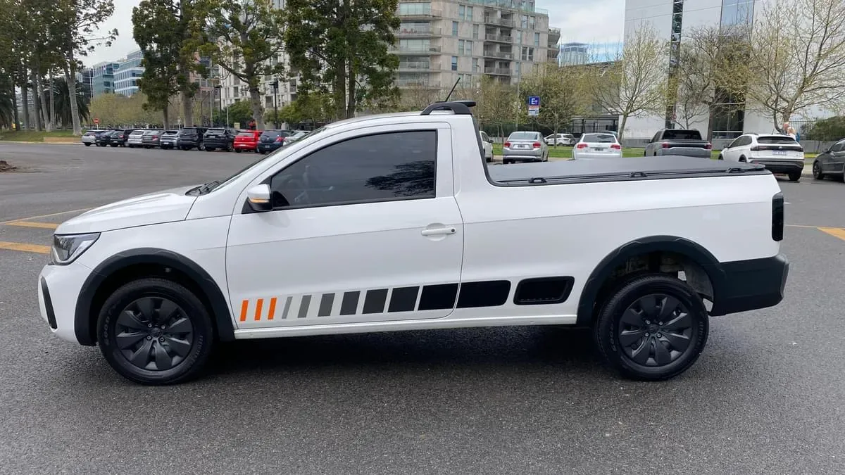 Mira esta publicación de Volkswagen Saveiro 2024 en Motordil