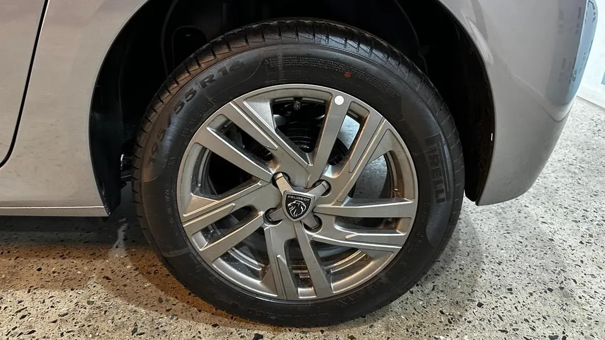 Mirá esta publicación de Peugeot 208