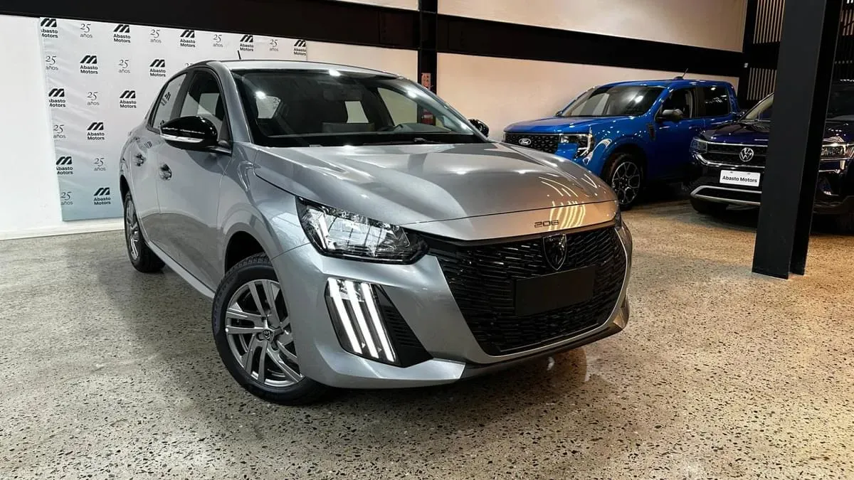 Mira esta publicación de Peugeot 208 2025 en Motordil