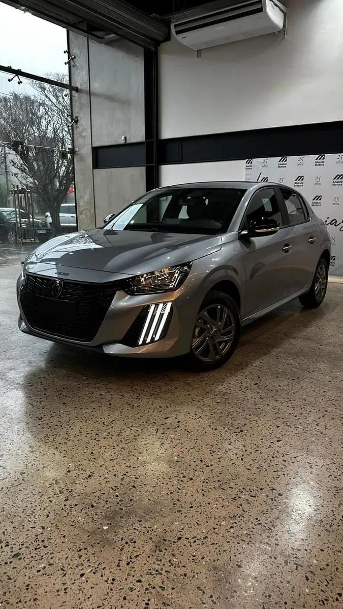 Mira esta publicación de Peugeot 208 2025 en Motordil