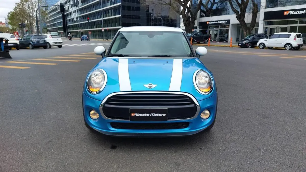 Mira esta publicación de Mini Cooper 2017 en Motordil