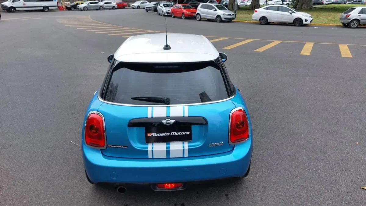 Mira esta publicación de Mini Cooper 2017 en Motordil