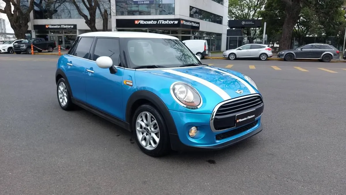 Mira esta publicación de Mini Cooper 2017 en Motordil