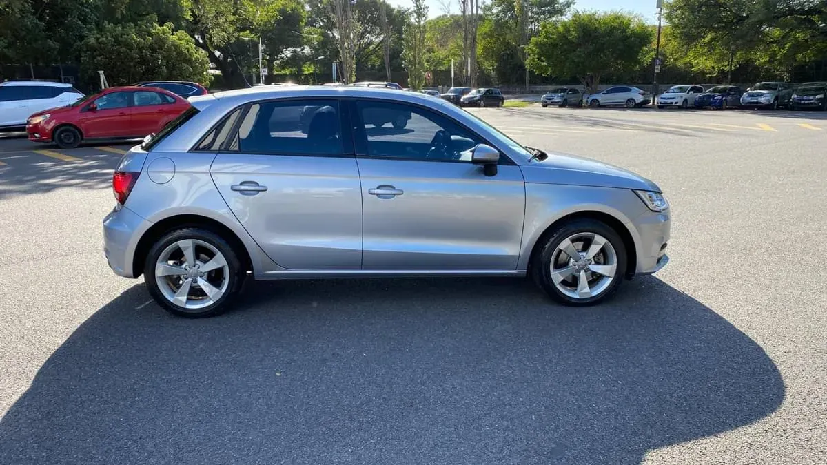 Mira esta publicación de Audi A1 2016 en Motordil