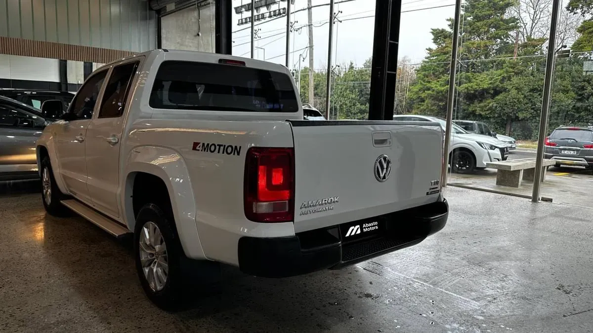 Mira esta publicación de Volkswagen Amarok 2017 en Motordil
