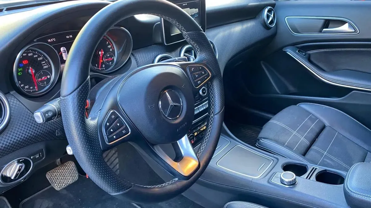 Mira esta publicación de Mercedes Benz Clase A 2016 en Motordil