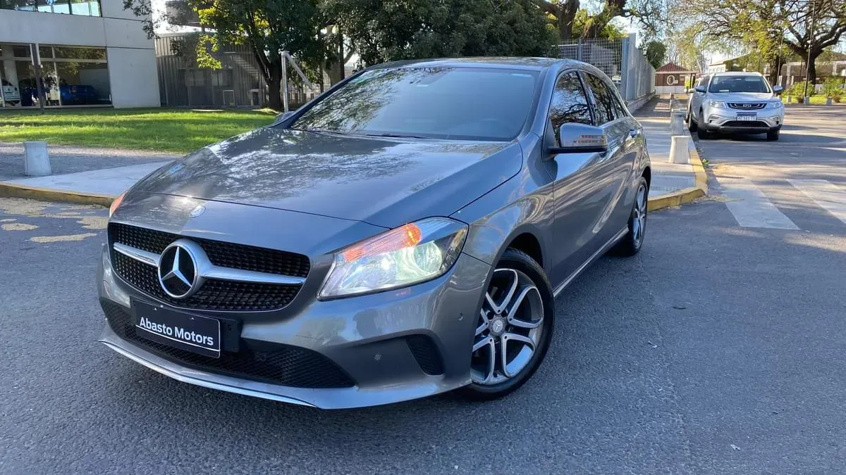 Mira esta publicación de Mercedes Benz Clase A 2016 en Motordil