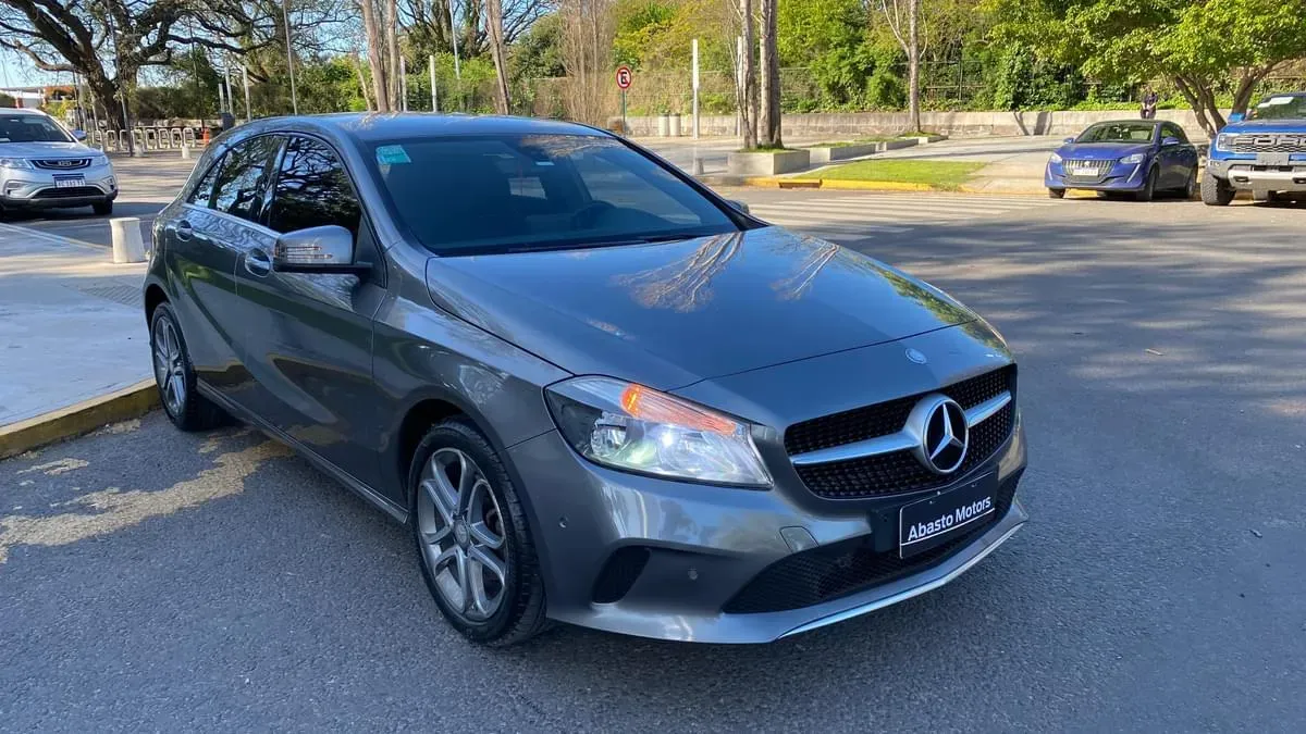 Mira esta publicación de Mercedes Benz Clase A 2016 en Motordil