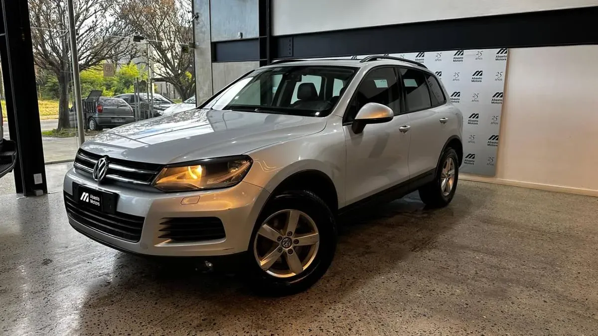 Mira esta publicación de Volkswagen Touareg 2013 en Motordil