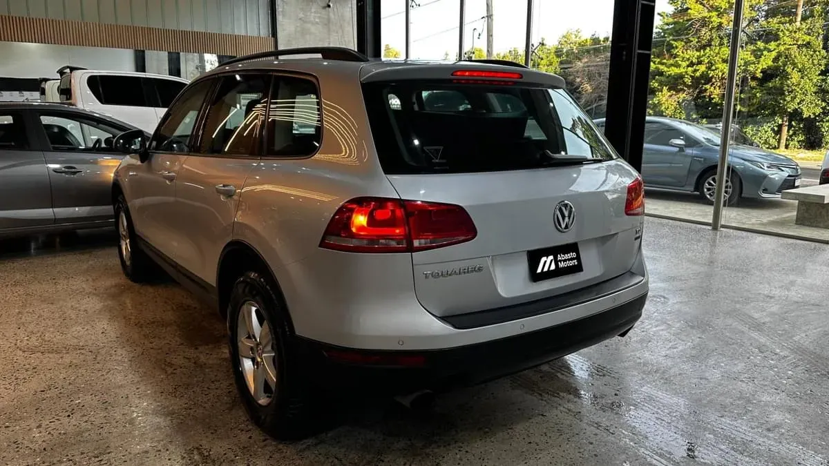 Mira esta publicación de Volkswagen Touareg 2013 en Motordil