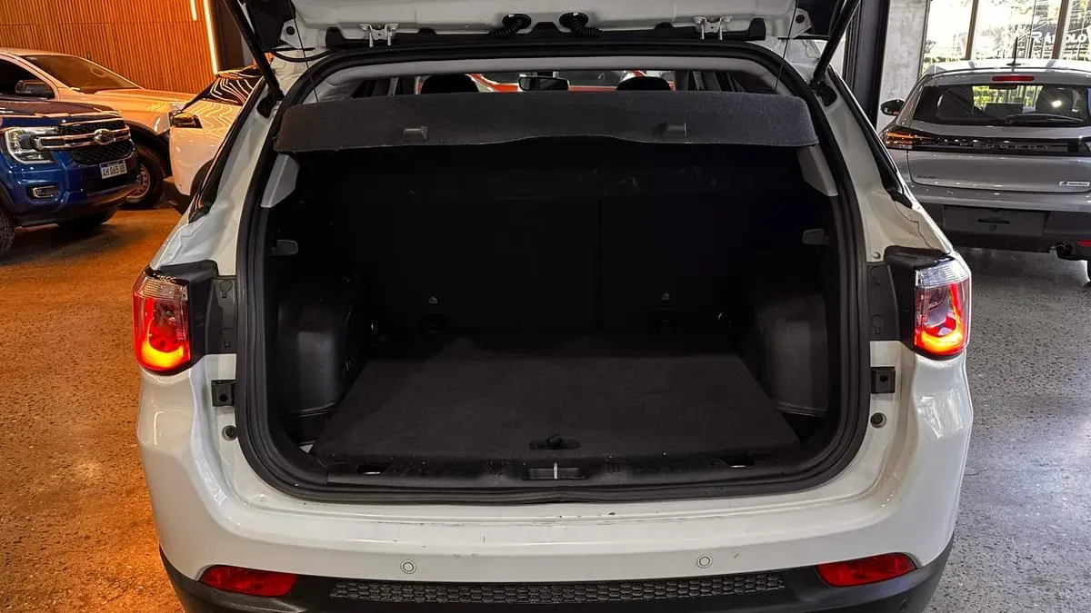 Mirá esta publicación de Jeep Compass