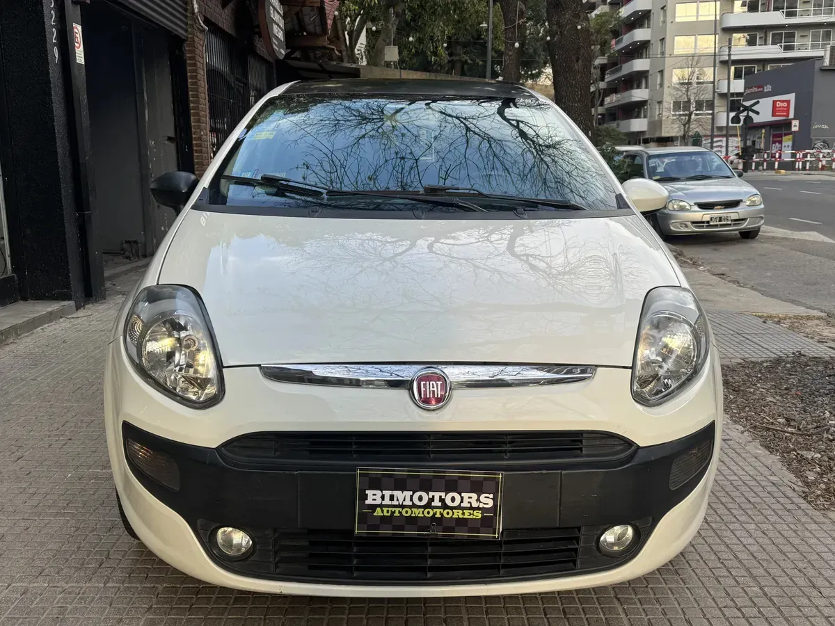 Mira esta publicación de Fiat Punto 2016 en Motordil