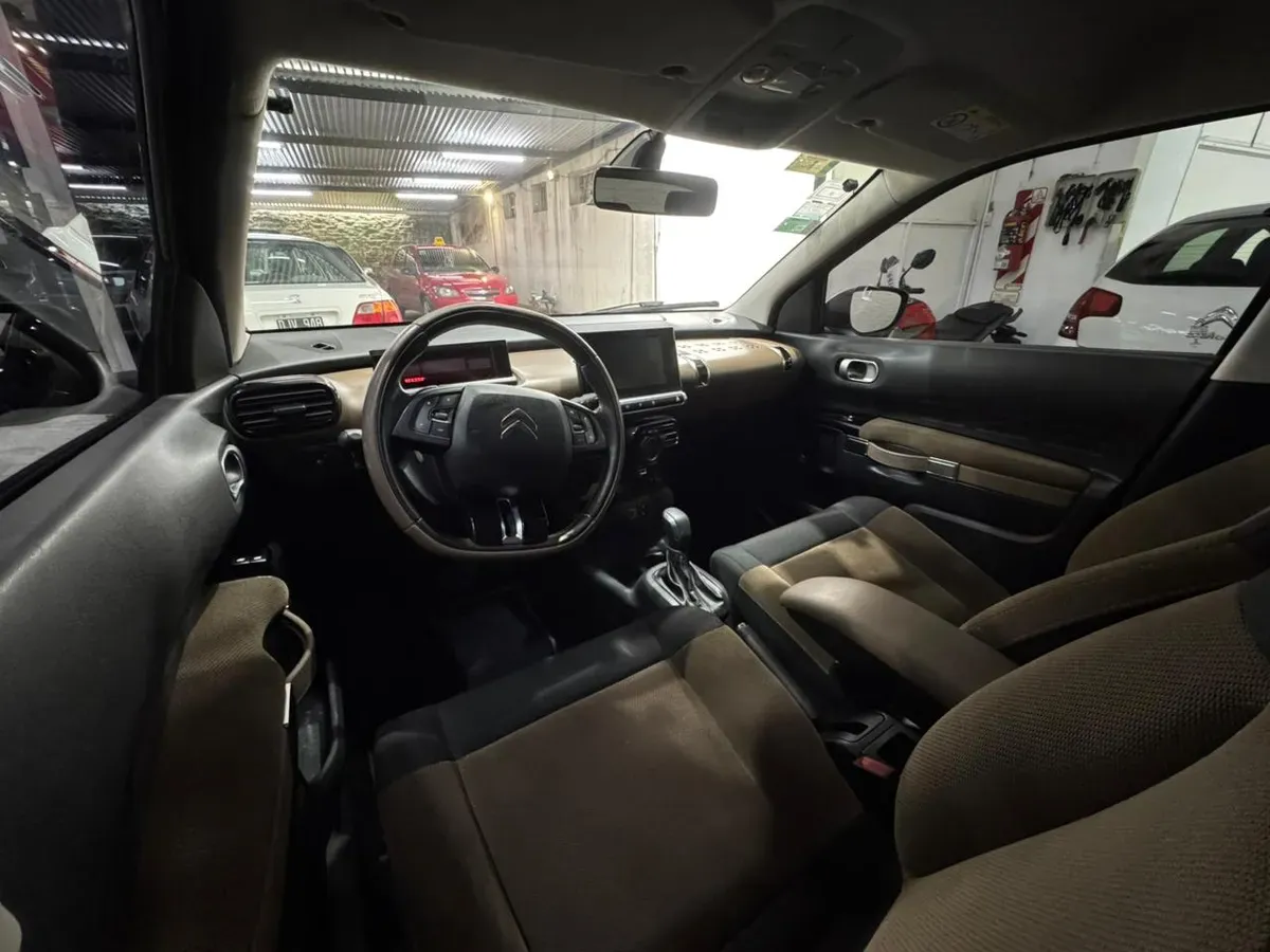 Mira esta publicación de Citroen C 4 Cactus 2018 en Motordil