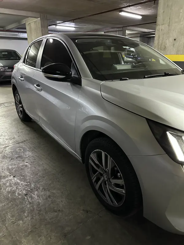 Mirá esta publicación de Peugeot 208