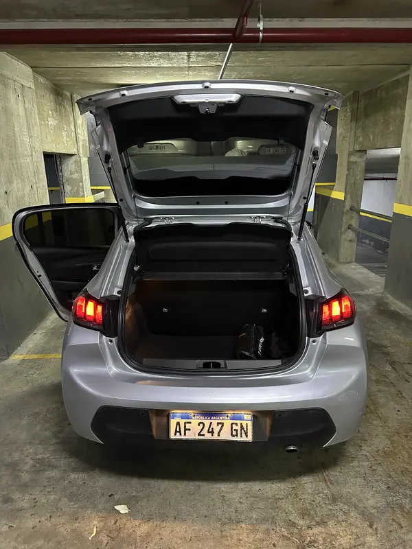 Mirá esta publicación de Peugeot 208