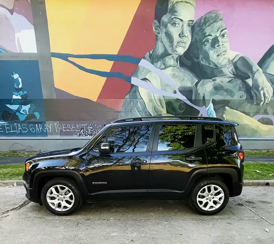 Mirá esta publicación de Jeep Renegade