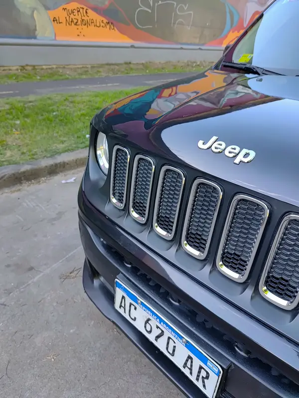 Mirá esta publicación de Jeep Renegade