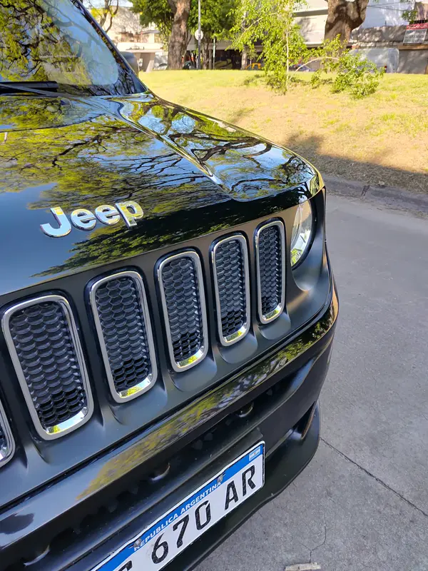 Mirá esta publicación de Jeep Renegade