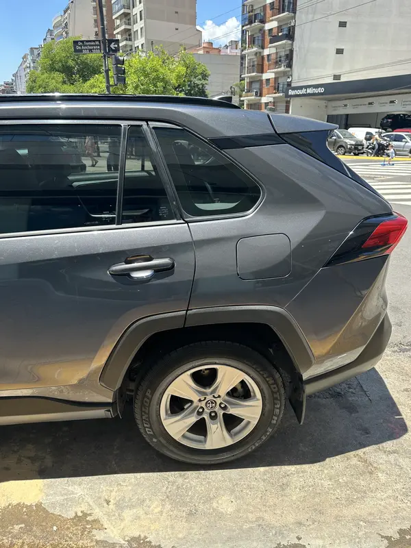 Mira esta publicación de Toyota RAV4 2020 en Motordil