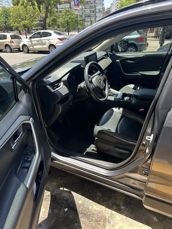 Mira esta publicación de Toyota RAV4 2020 en Motordil