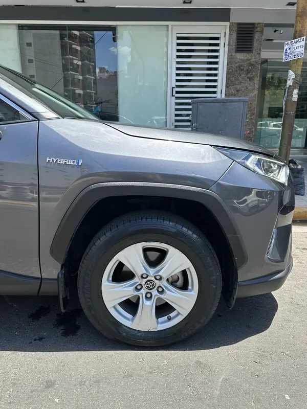 Mirá esta publicación de Toyota RAV4