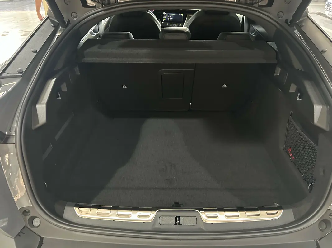 Mirá esta publicación de Peugeot 408