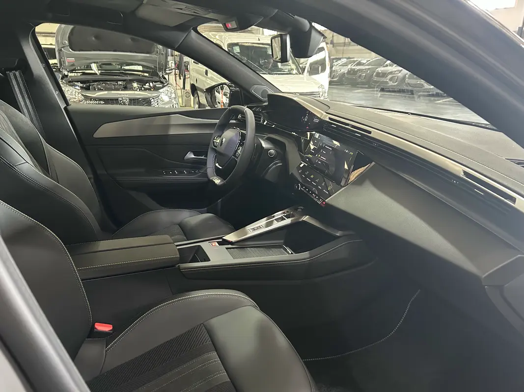 Mirá esta publicación de Peugeot 408