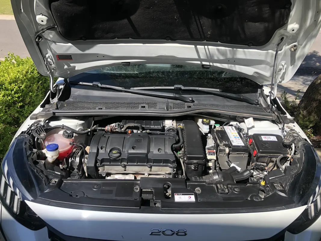 Mira esta publicación de Peugeot 208 2023 en Motordil