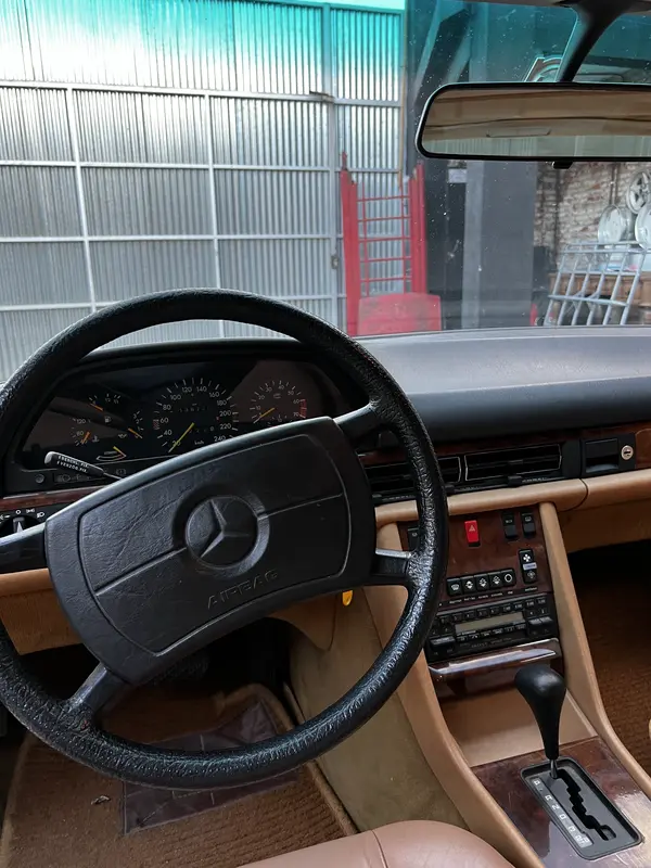 Mira esta publicación de Mercedes Benz 380 1983 en Motordil
