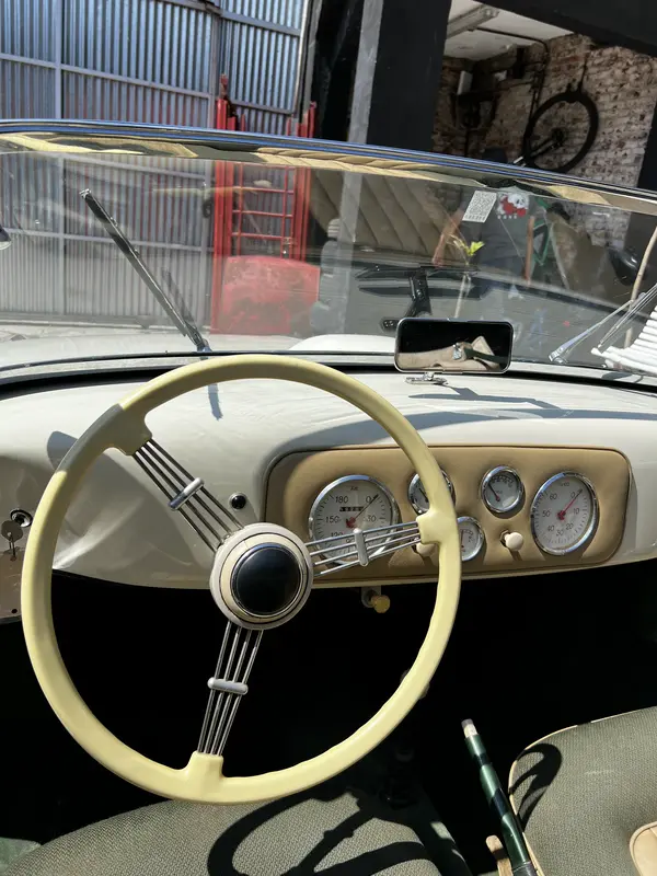 Mira esta publicación de Porsche 356 1948 en Motordil