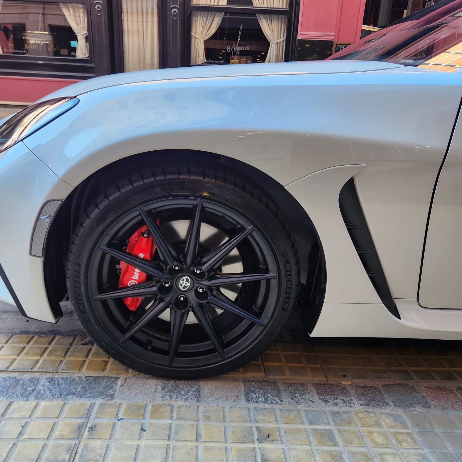 Mirá esta publicación de Toyota 86