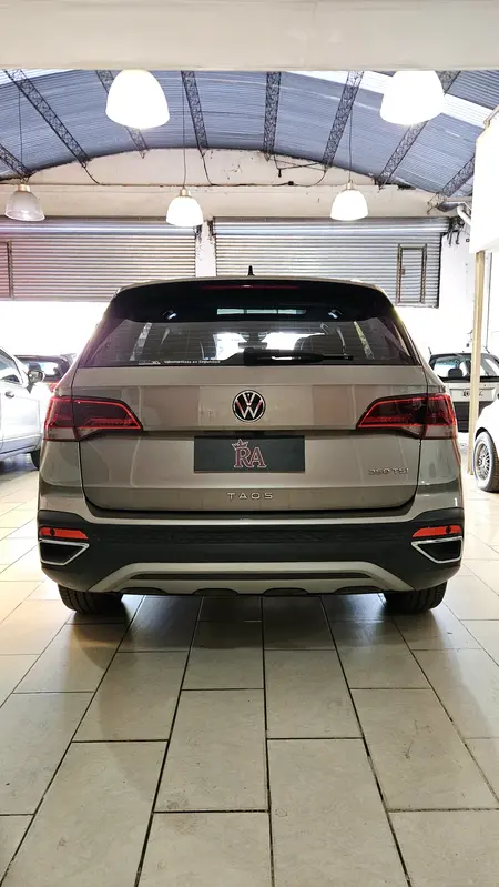 Mira esta publicación de Volkswagen Taos 2023 en Motordil